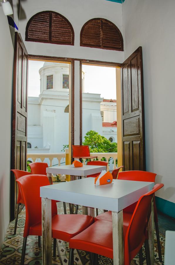 Arbore Hostel Santa Marta  Buitenkant foto