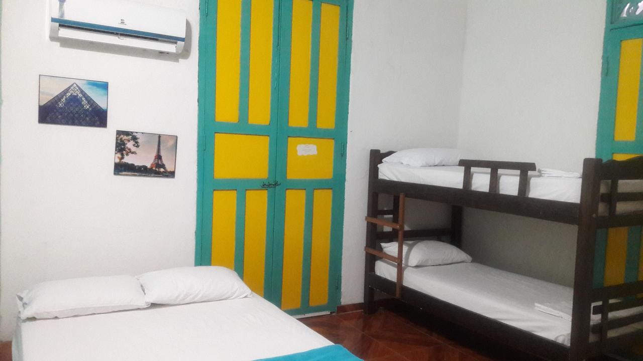 Arbore Hostel Santa Marta  Buitenkant foto