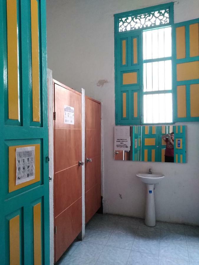 Arbore Hostel Santa Marta  Buitenkant foto