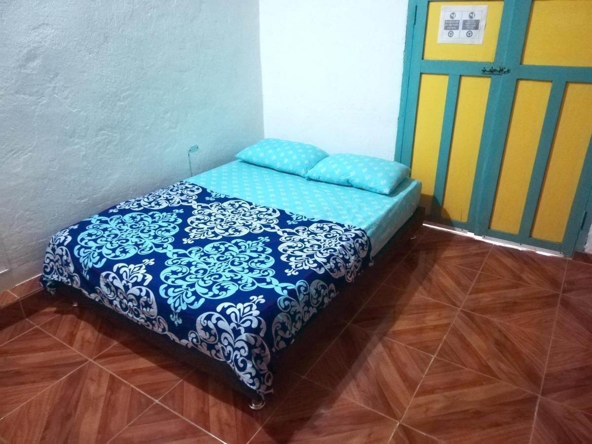 Arbore Hostel Santa Marta  Buitenkant foto