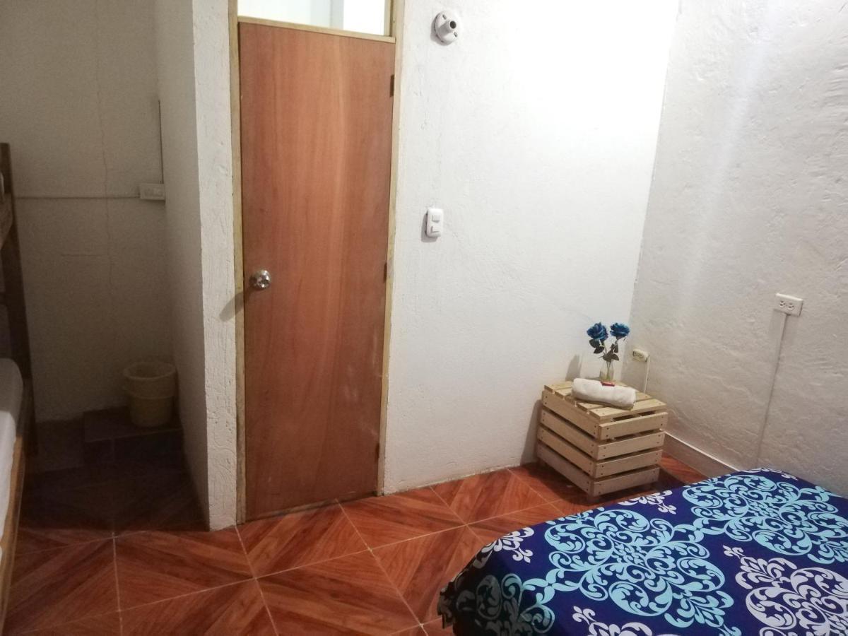 Arbore Hostel Santa Marta  Buitenkant foto